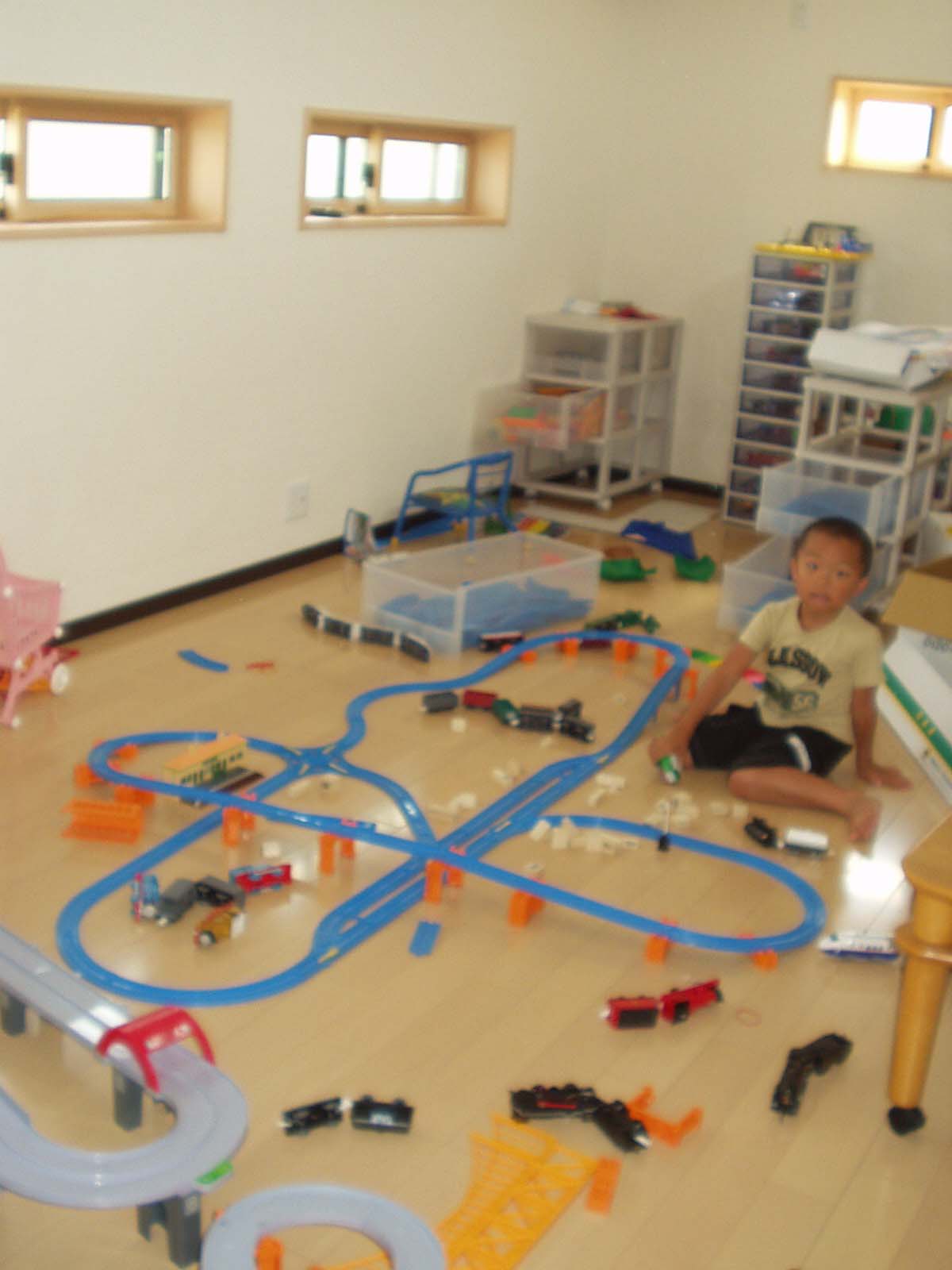 ロフトで遊ぶお子様