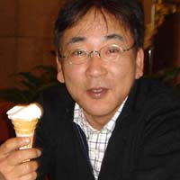 芦田安男です