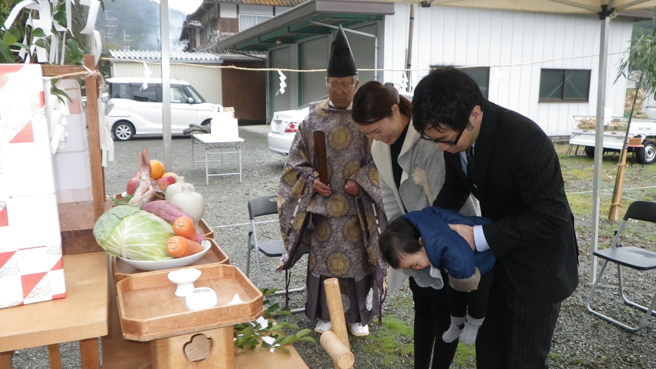 丹波市　工務店　地鎮祭　服装