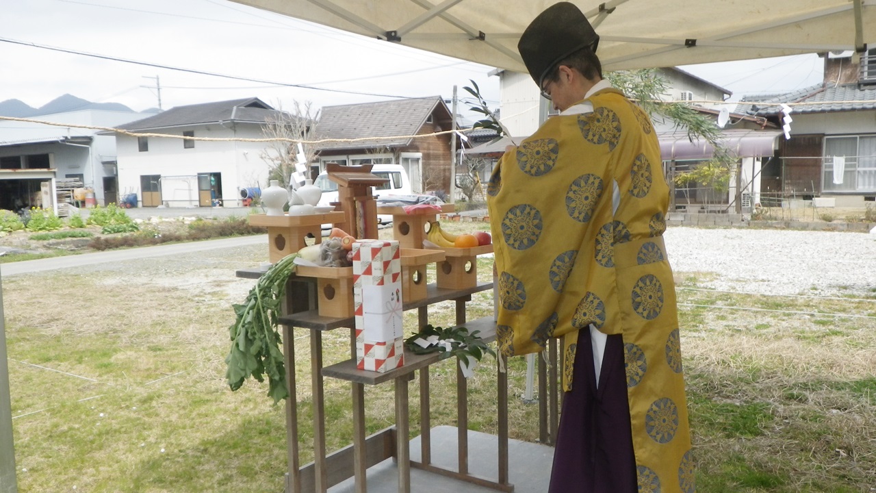 丹波市　春日工務店　地鎮祭　お供え物